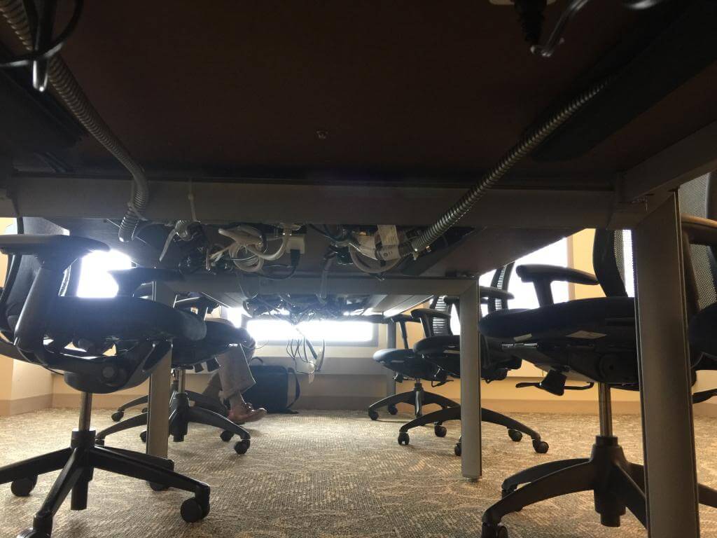 Benching Stations - Electrified